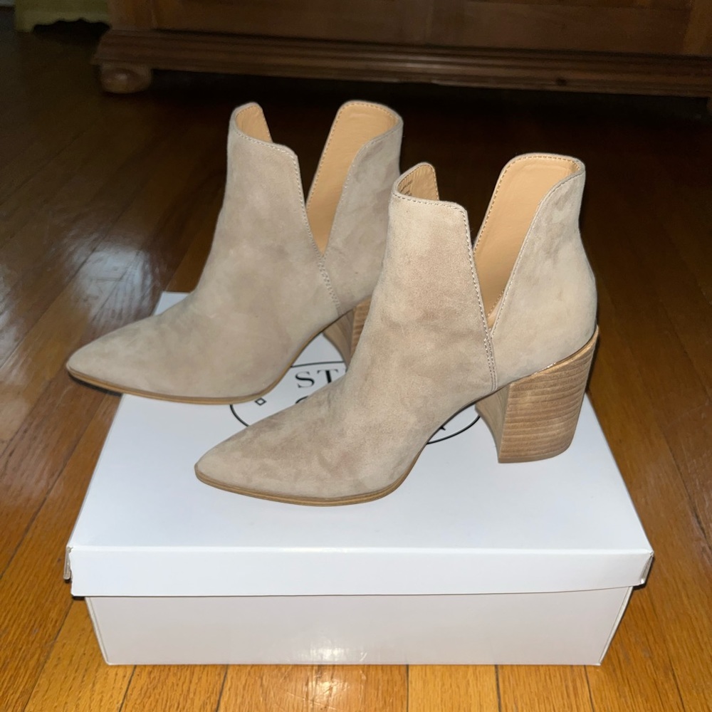 Steve Madden bootie